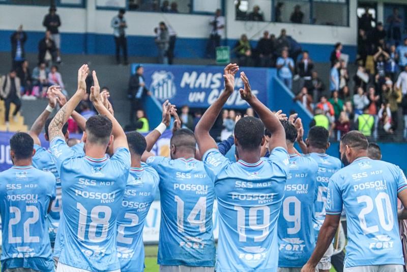 Caravaggio lança promoção de ingressos para duelo com o Camboriú
