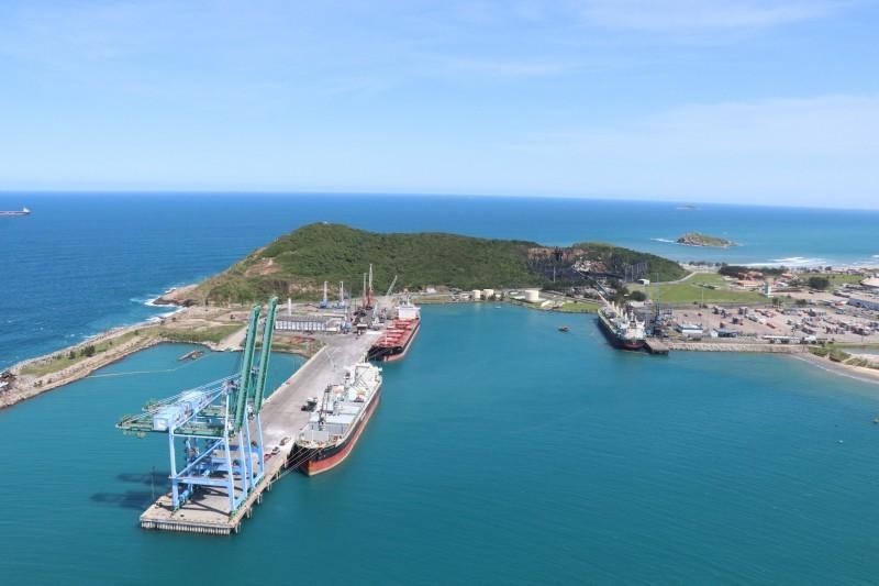 Porto de Imbituba abre processo seletivo de vaga temporária para engenharia ambiental