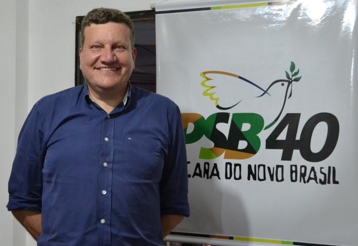 PSB expulsa prefeito de Chapecó por apoiar Bolsonaro