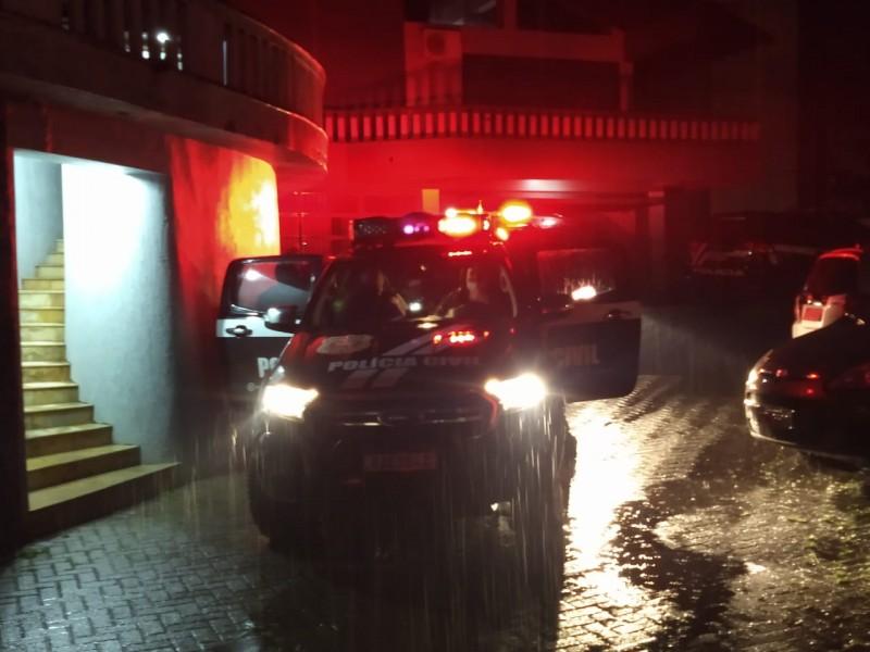 Investigados por furto de jóias avaliadas em R$ 400 mil são presos em Criciúma e Novo Hamburgo