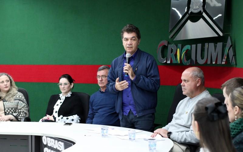 Município de Criciúma é pioneiro no Estado em aplicação de Injeções Intravítreas