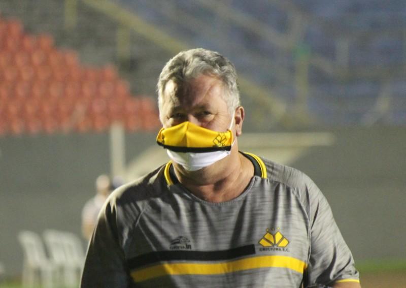 Cavalo ameniza empate com direito a pênalti perdido e foca na recuperação de pontos contra o Boa