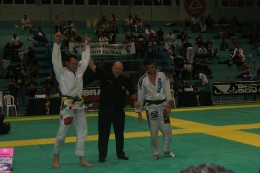 Ceconi conquista dois ouros no Sul Brasileiro de Jiu-Jitsu
