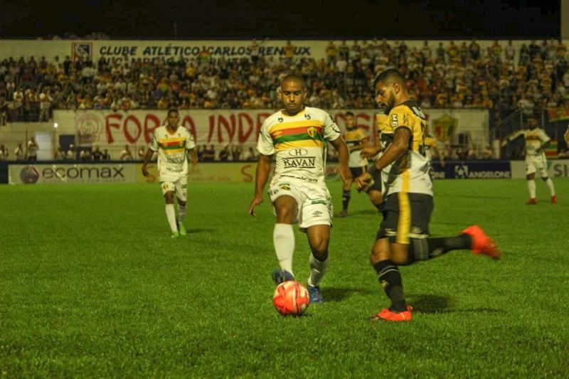 Na estreia de Kleina,Tigre empata com o Brusque fora de casa