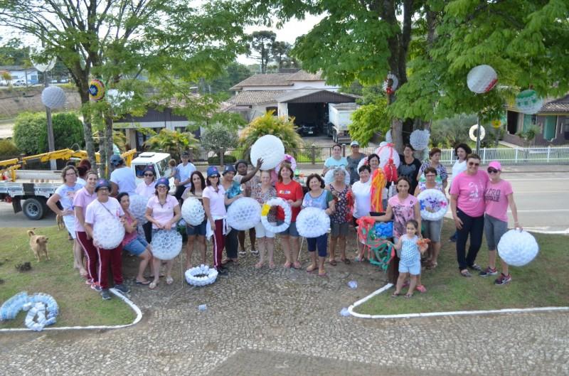 Rio Fiorita abre Programação do Natal Solidário PraApae Noel 2017 
