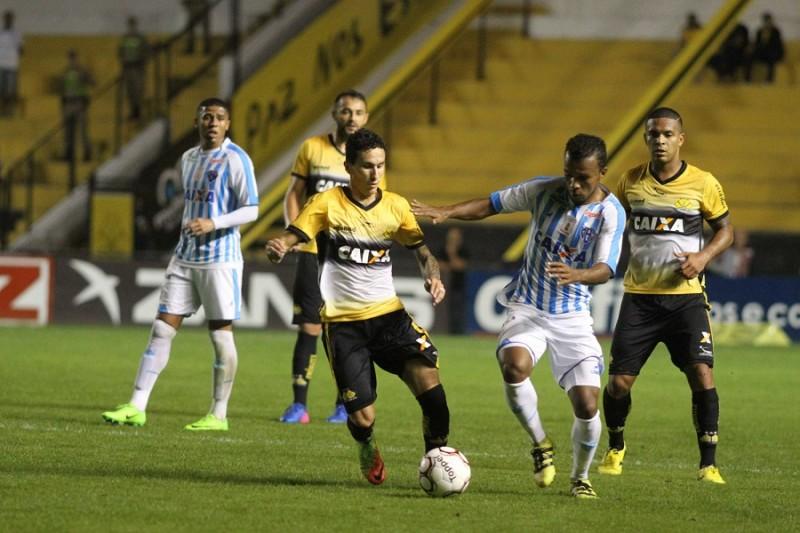 CBF altera data do jogo entre Paysandu e Criciúma 
