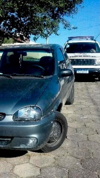 Polícia Militar recupera veículo furtado em Tubarão