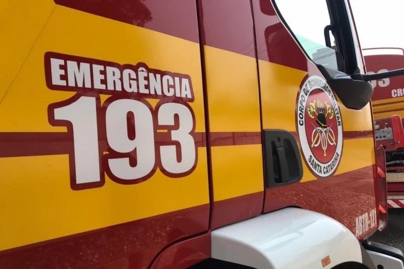 Trabalhador fica ferido após ser atingido por concha de carregadeira em Urussanga