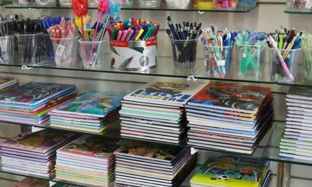 Procon Estadual realiza pesquisa de preços de material escolar e dá dicas de economia 