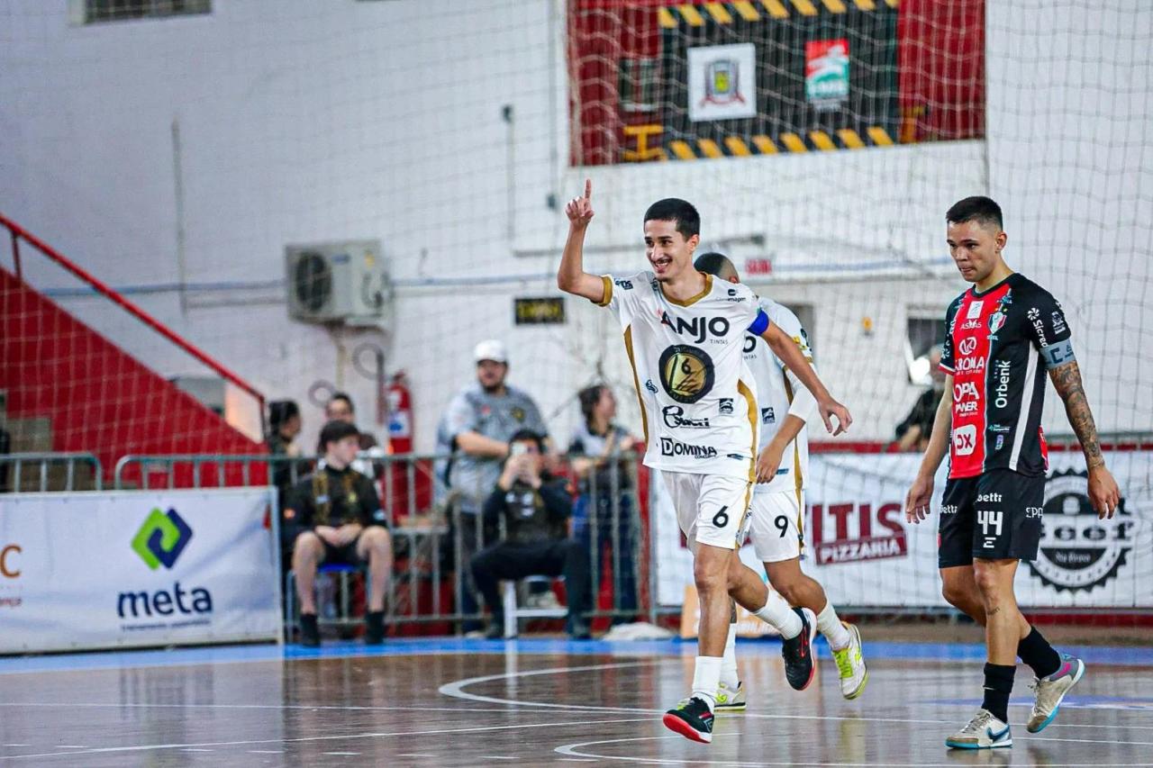 Criciúma Futsal visita São Lourenço em duelo decisivo neste sábado