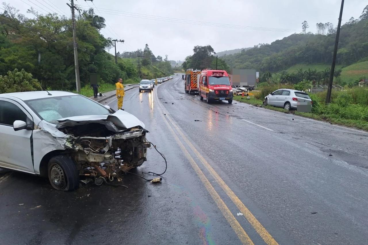 Acidente de trânsito mata motorista e deixa dois feridos na SC-370