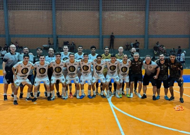 Criciúma goleia e está na final do Regional de Futsal