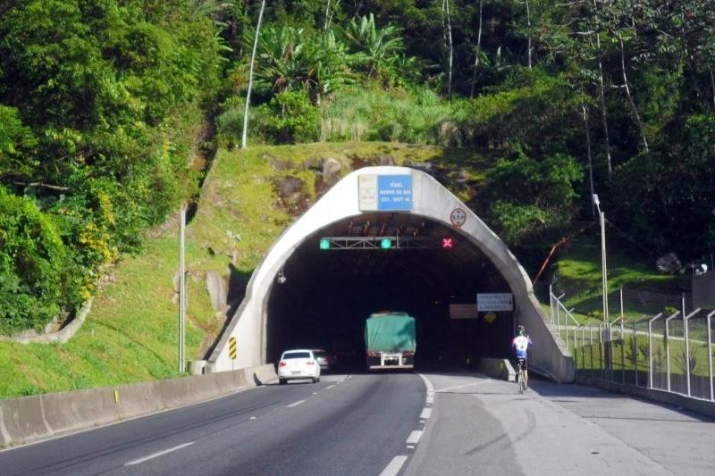 Túnel do Morro do Boi terá bloqueio nesta terça-feira
