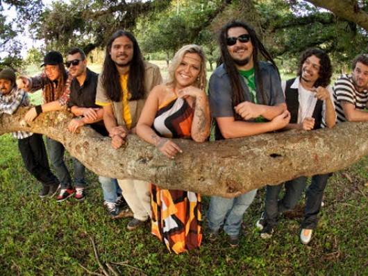 Chimarruts apresenta Só Pra Brilhar no Resumo Beach