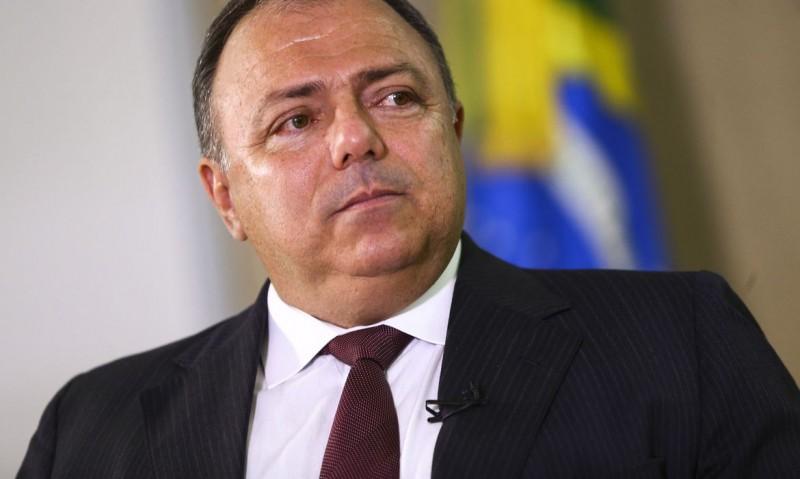 Covid-19: 354 milhões de doses estão asseguradas em 2021, diz ministro da Saúde