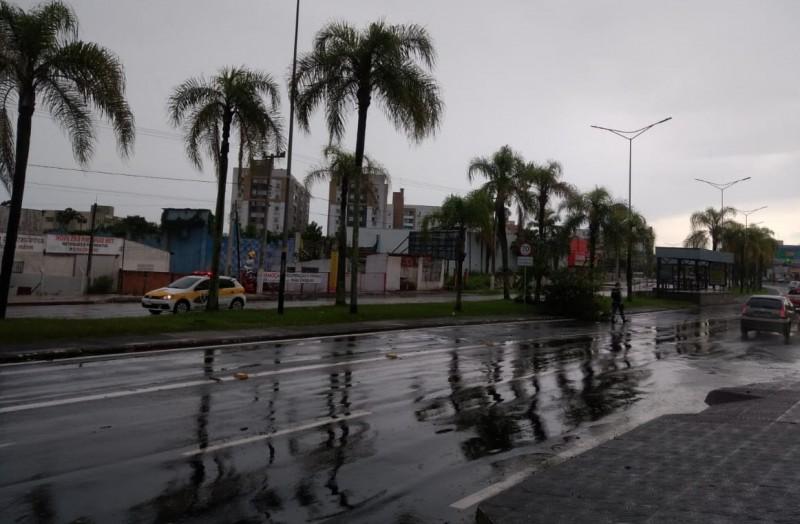 Temporal provoca queda de energia em mais de 13 mil unidades consumidoras 