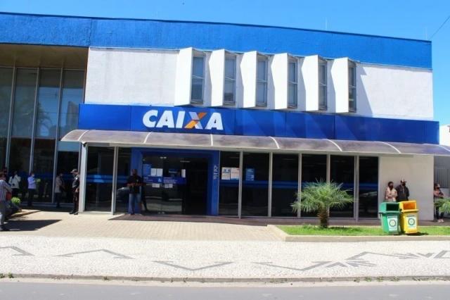 Funcionários da Caixa Econômica Federal de Criciúma e região iniciam greve