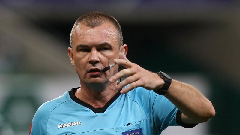 Leandro Pedro Vuaden comandará o apito no jogo entre Criciúma e Ituano