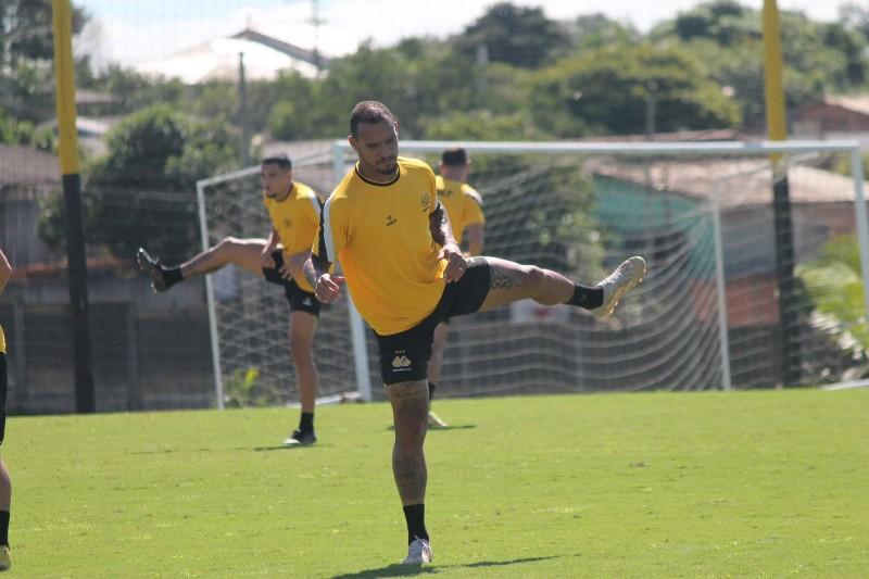 'É outro campeonato', analisa Arilson sobre a fase mata-mata do Catarinense