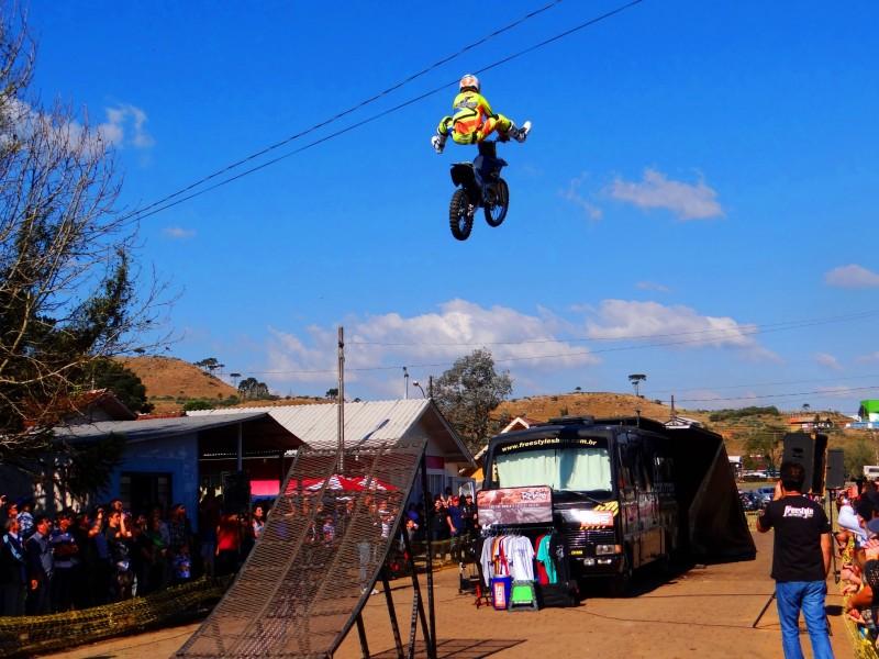 Urupema sediou com sucesso o 4º Moto Churrasco