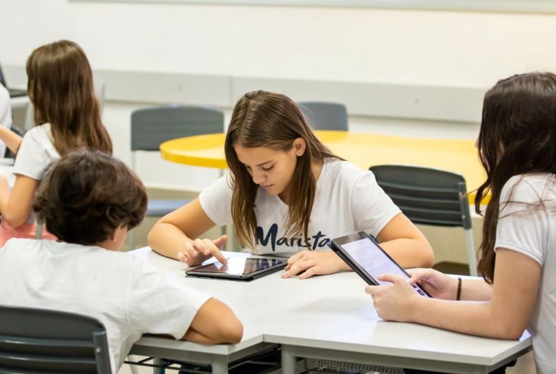 Colégio Marista Criciúma é reconhecido pela inovação no ensino alinhado à tecnologia