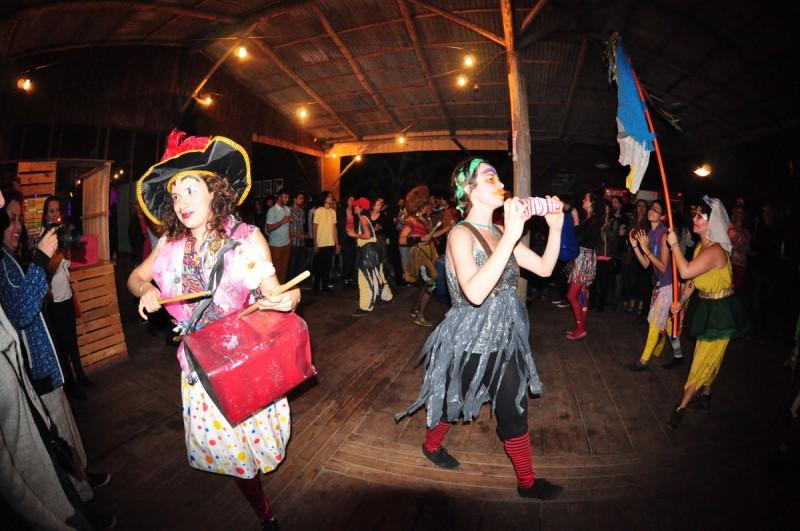 Festival Nacional de Teatro Revirado reúne mais de 17 mil pessoas