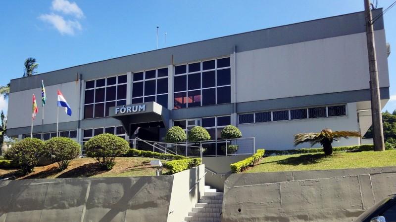 Caso de quádrupla tentativa de homicídio é julgado hoje pela comarca de Orleans