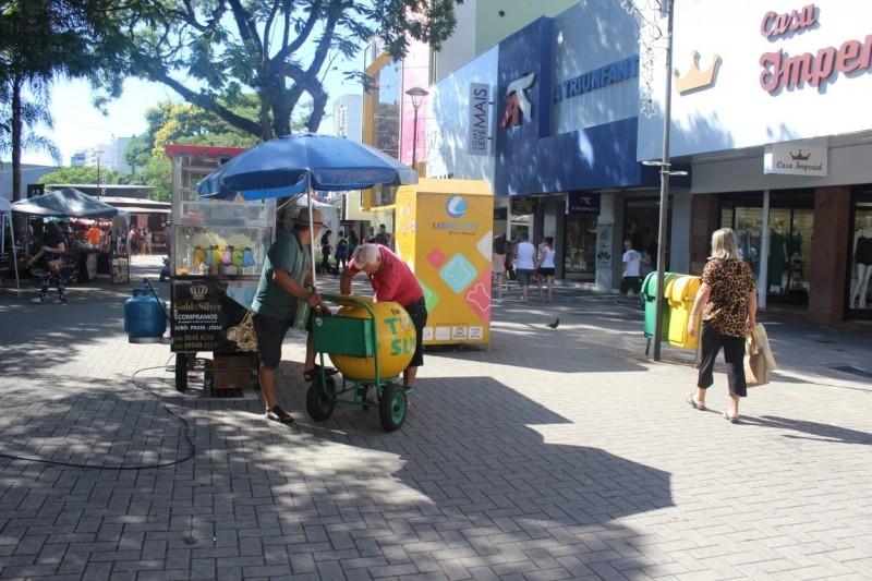Comércio de Criciúma tem horário normal nesta segunda