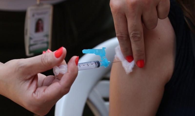 Ministério da Saúde amplia vacinação contra a dengue em Santa Catarina