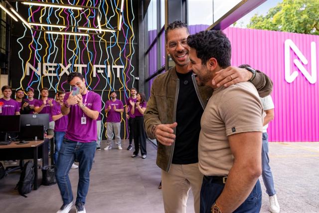 Joel Jota visita Next Fit em Criciúma e acompanha nova fase de expansão da empresa