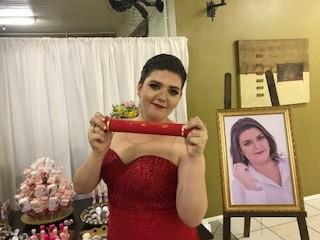 Formatura de Ariadney Milanez Gomes 