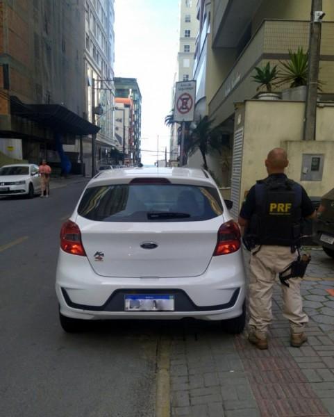 Homem que assassinou mulher grávida em Sombrio é preso pela PRF em Itapema