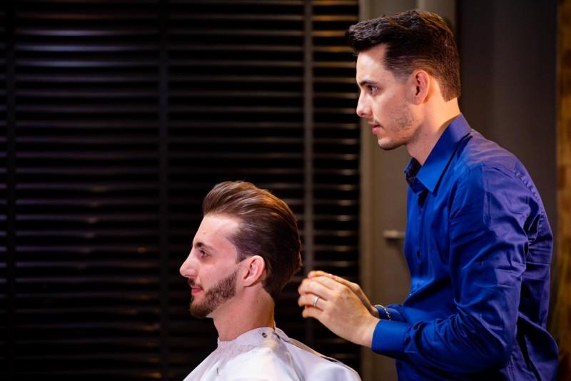 Imperatore Barbearia: o estilo europeu também está presente em Criciúma
