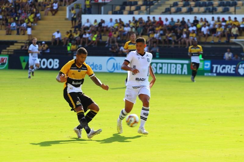 Criciúma empata com Figueirense, mas garante classificação no Catarinense 