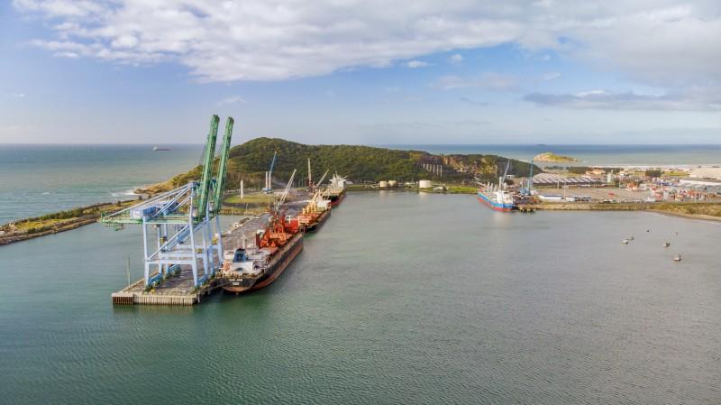 Movimentação de cargas no Porto de Imbituba cresce 9,7% de janeiro a setembro