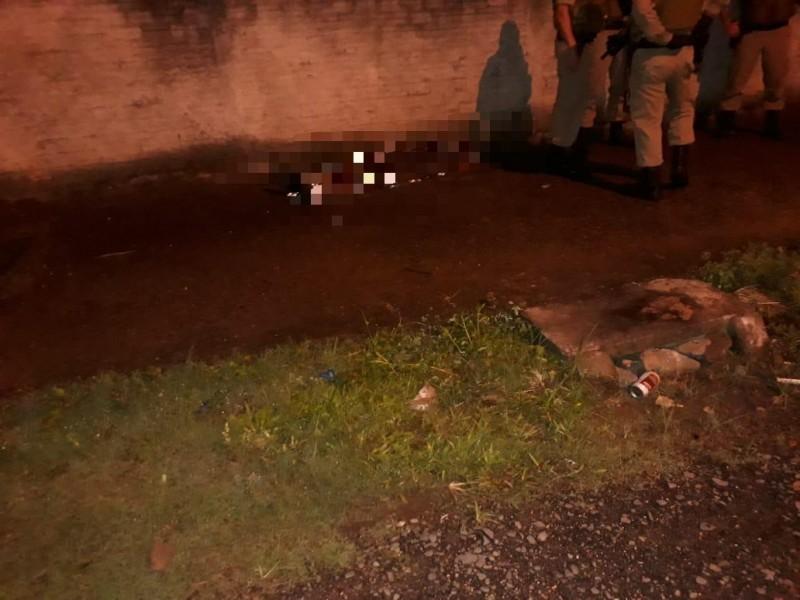 Homem é morto a tiros em Criciúma; filho também foi atingido por disparo