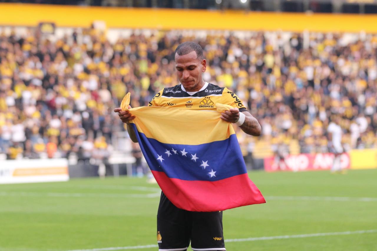 Confira as fotos e o gol da vitória do Tigre sobre o São Bernardo pela Série B