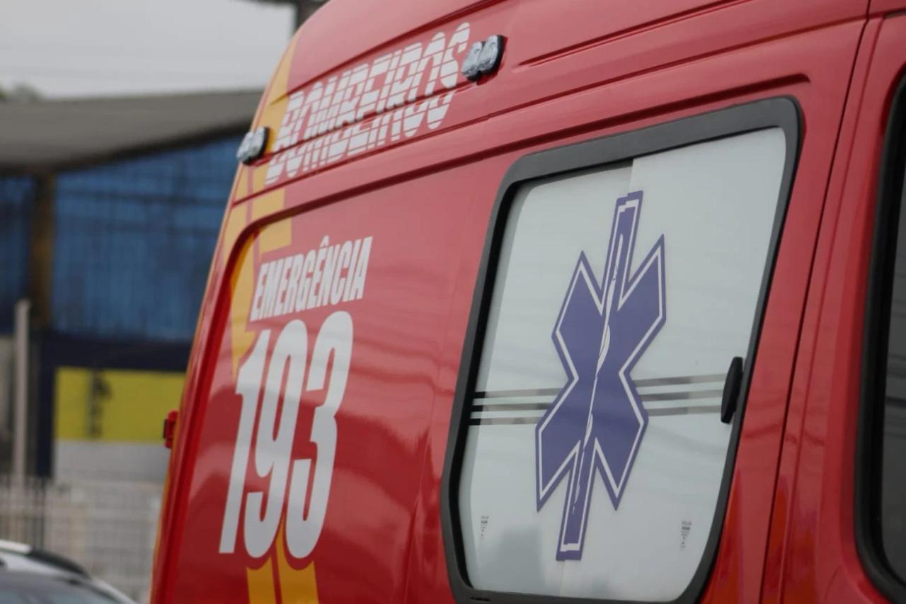 Saída de pista deixa motociclista ferido em Urussanga