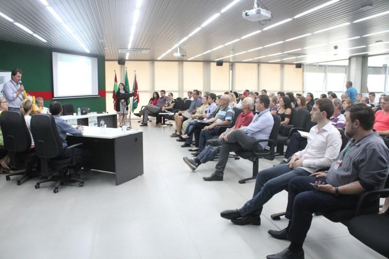 Produtores rurais participam de seminário sobre legislação tributária 