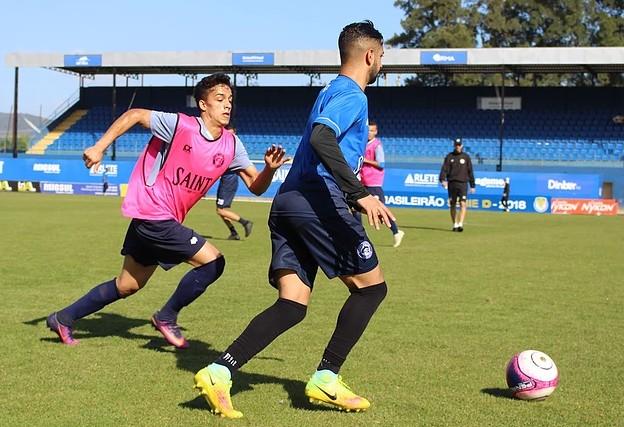 Atlético Tubarão focado na estreia da Copa Santa Catarina