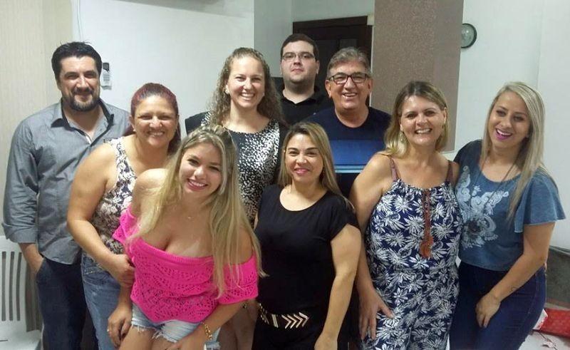 Festas de Amigo Secreto agitam fim de ano nas empresas