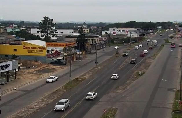 Em 12 horas, são autuados 58 motoristas com faróis apagados na rodovia