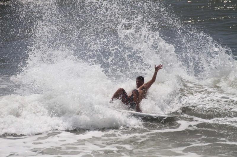 Campeonato de surf acontece neste fim de semana em Morro dos Conventos 