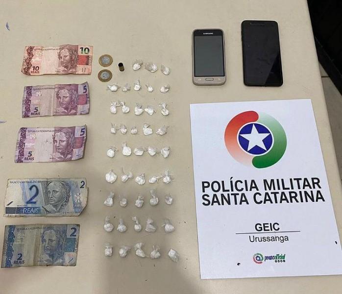 Dois são presos por tráfico de drogas em Urussanga