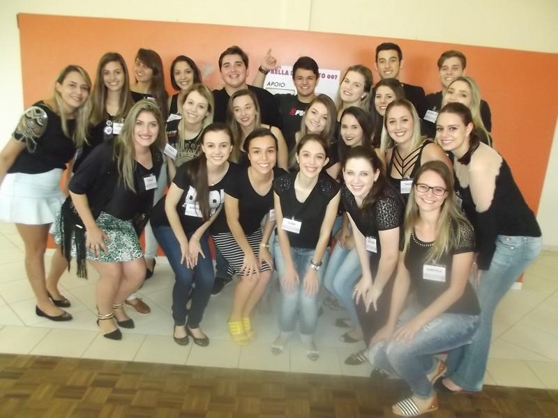 4ª Fase de Odontologia 007 da UNESC em Festa