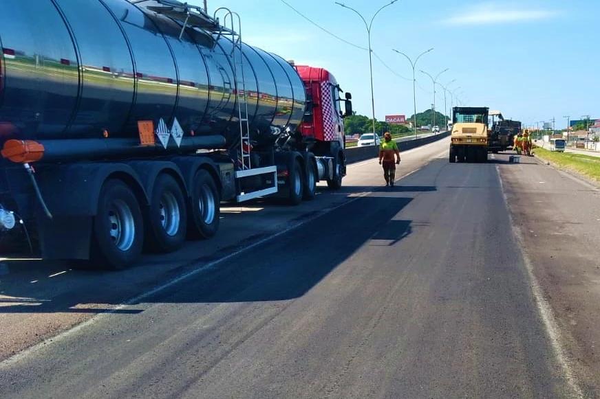 Obras na BR-101 exigem atenção dos motoristas no Sul catarinense