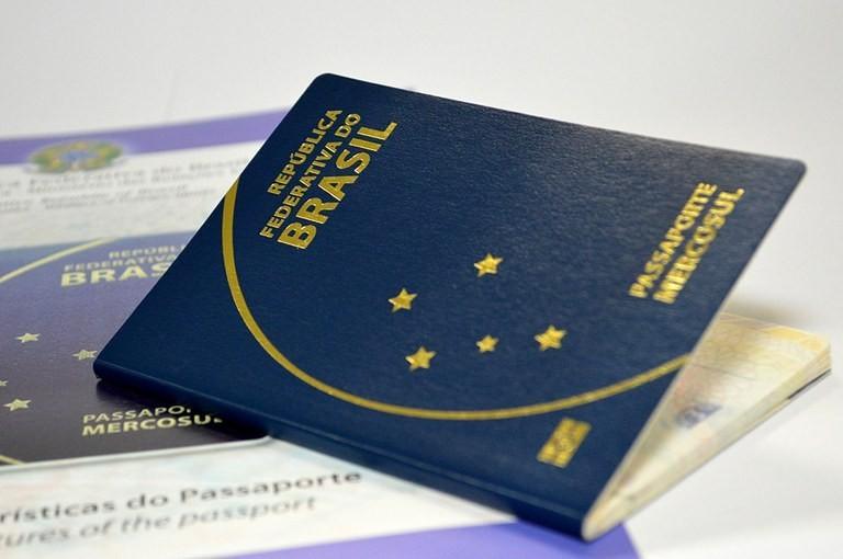 Polícia Federal suspende emissão de passaportes por tempo indeterminado 