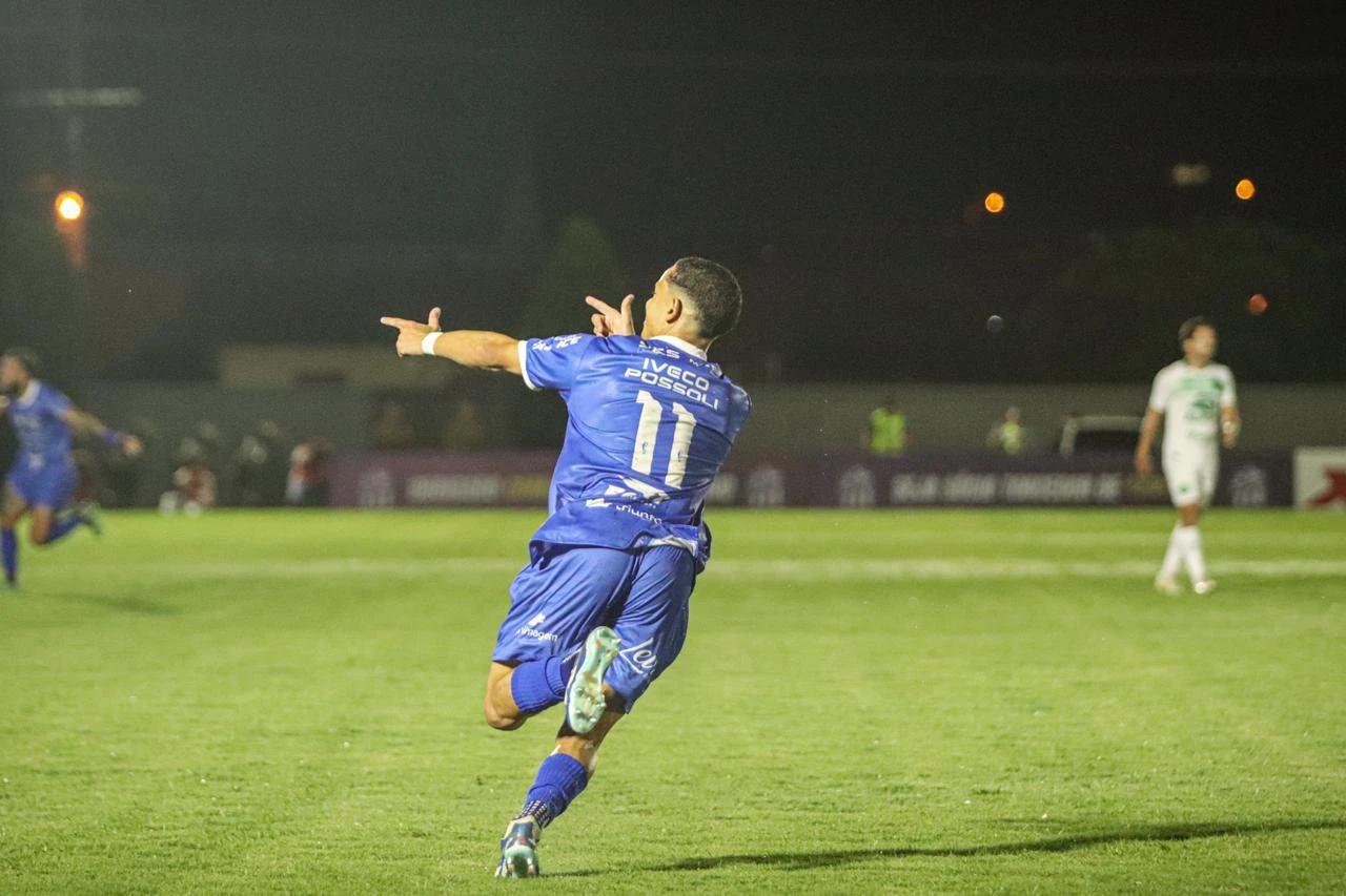 Autor do primeiro gol do Catarinense, Renan ressalta a importância do ponto conquistado na Montanha