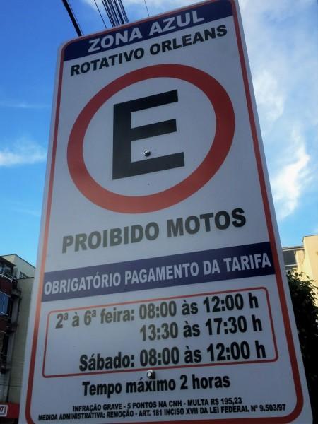 Motoristas de Orleans são orientados sobre estacionamento rotativo