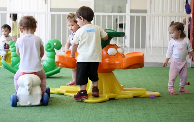 Brincadeiras e atividades educativas marcam a Colônia de Férias